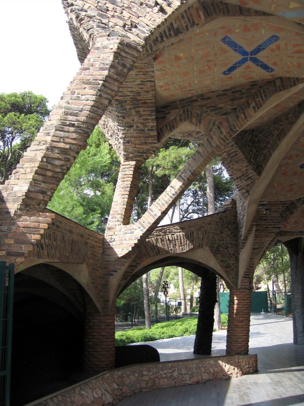The brick-vaulted crypt of Colonia Guell