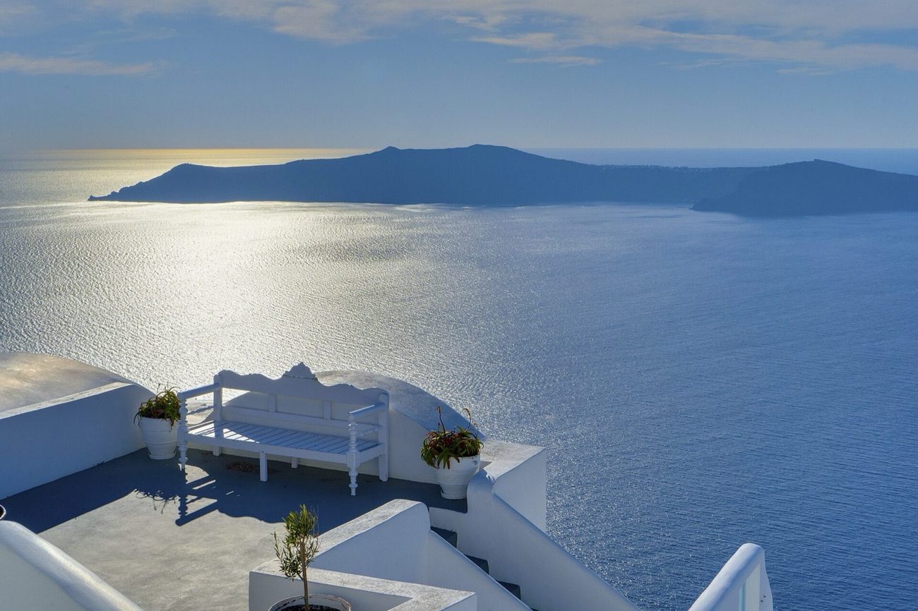 The town of Oia on the rim of the Santorini caldera