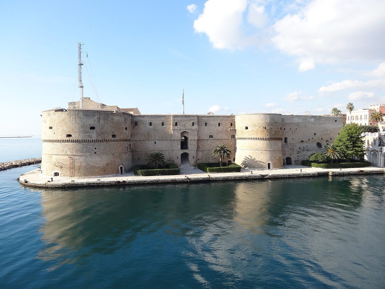 The Aragonese castle guarding the navigable canal at Taranto